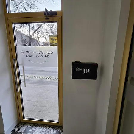 Center The Quiet Luxury 1 Plovdiv