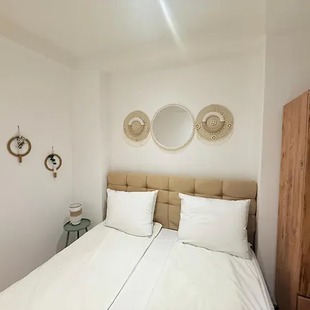 Center The Quiet Luxury 1 Пловдив